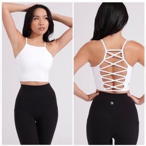 BuffBunny Ivy Crop White